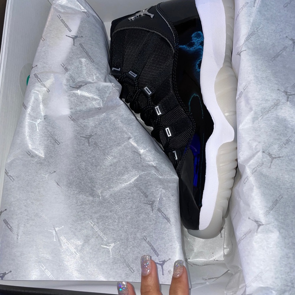 Nike Air Jordan 11 Jubilee
